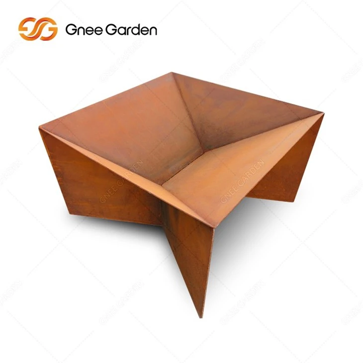 Rustic Metal Square Shape Fire Pit For Outdoor