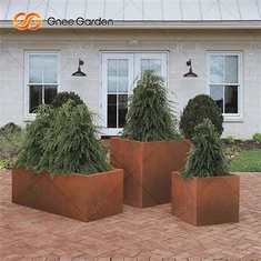 Macetas de acero corten para decoración exterior